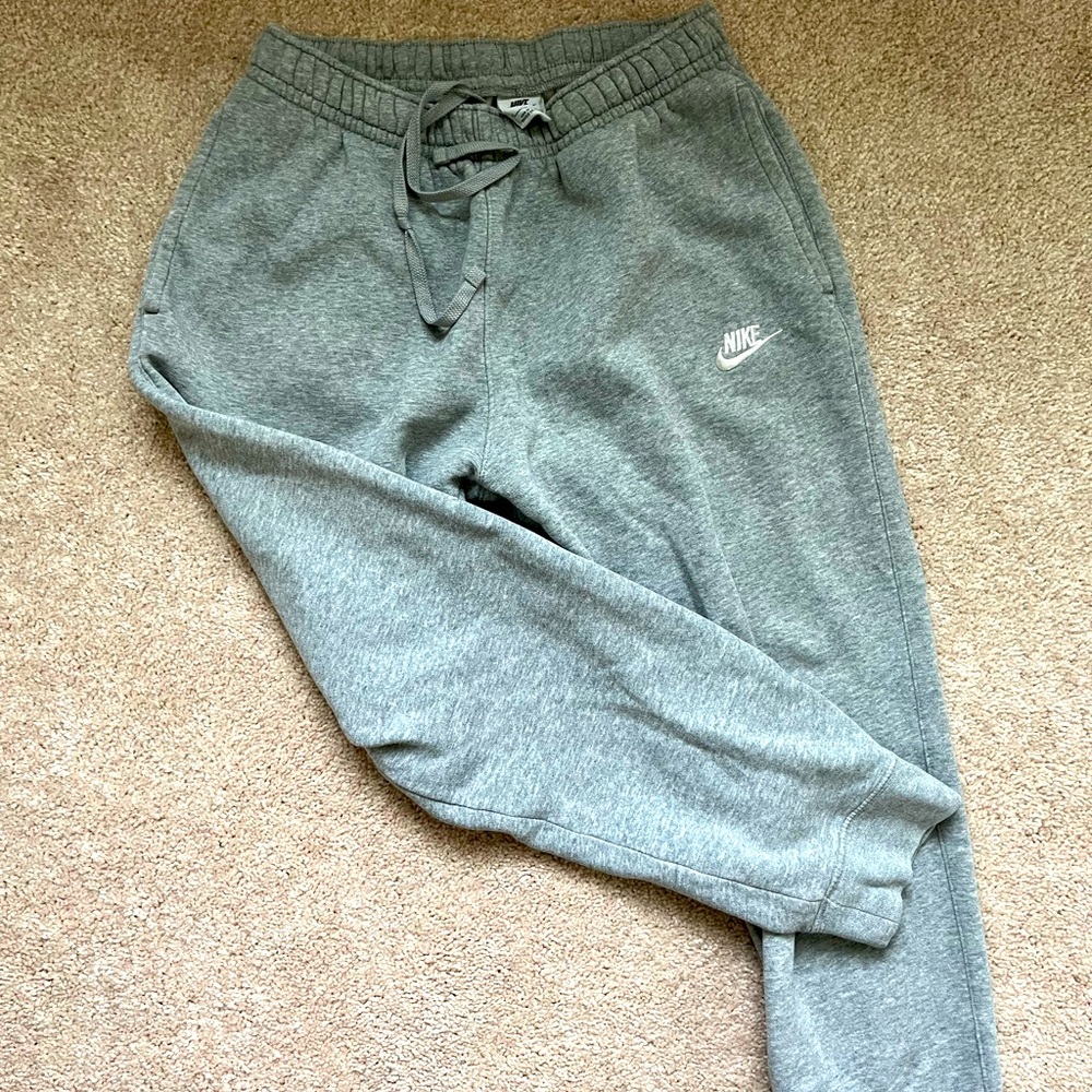 Unisex kids, medium Nike, gray sweatpants